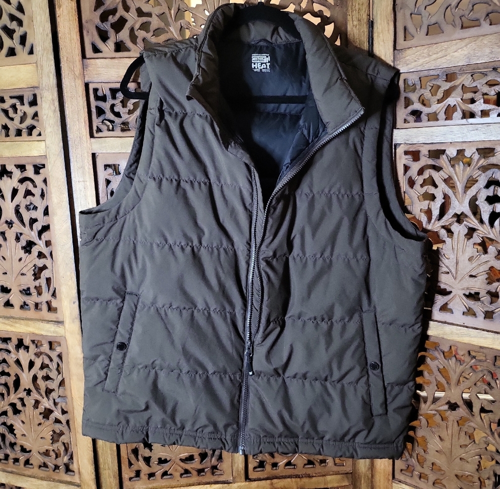 32 Degrees Men's Dark Brown Quilted Vest